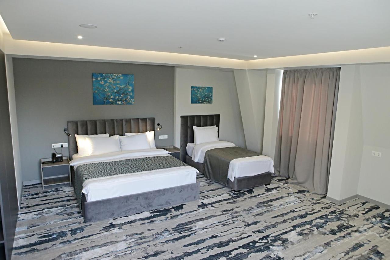 Hotel Address 9D Τυφλίδα Εξωτερικό φωτογραφία