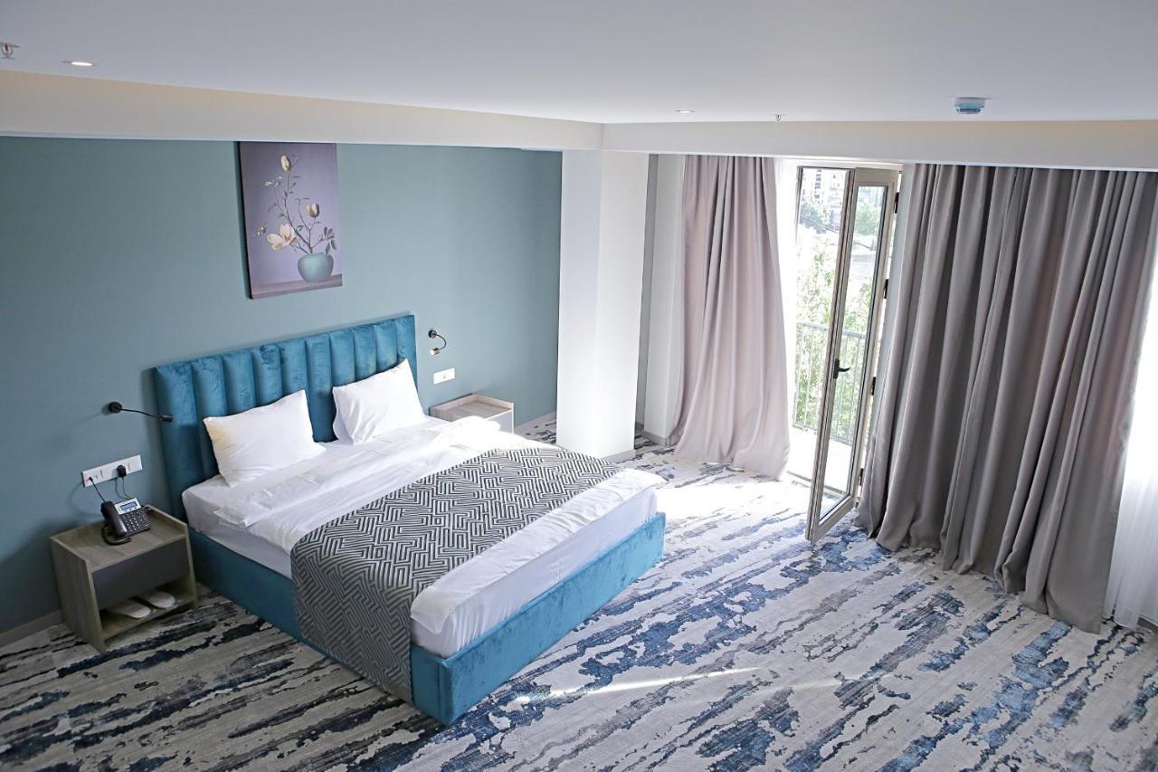 Hotel Address 9D Τυφλίδα Εξωτερικό φωτογραφία