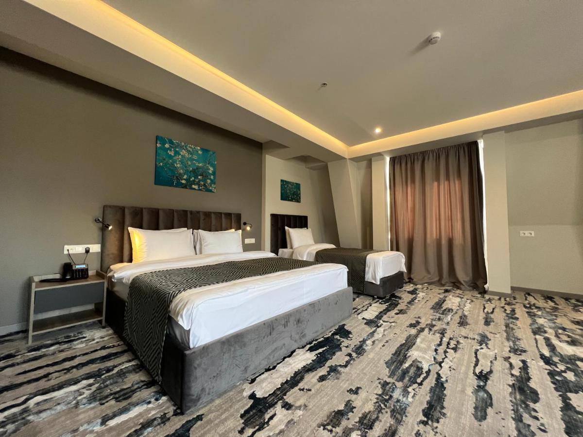 Hotel Address 9D Τυφλίδα Εξωτερικό φωτογραφία